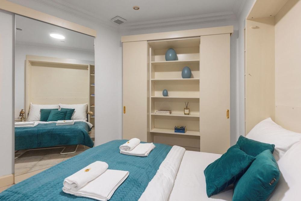 President Boutique Apartments #8 by Goodnite cz