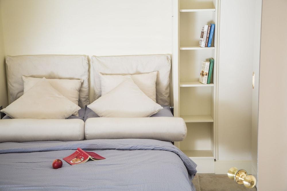 President Boutique Apartment II