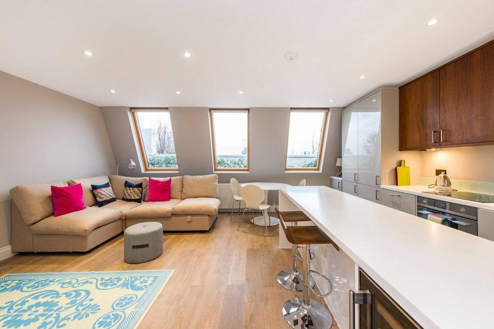 Charming Apartment Close to Notting Hill
