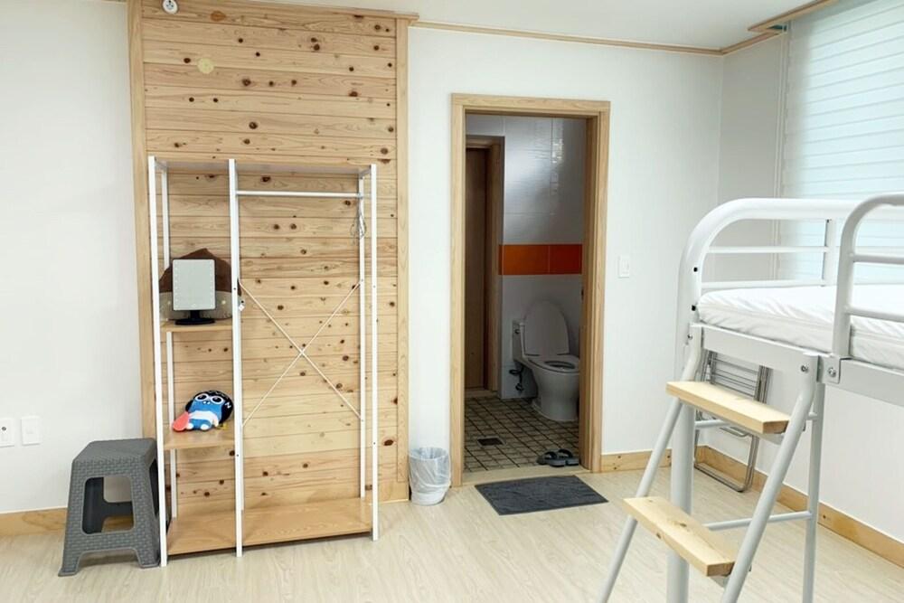 Jejudo Hasukjip Guesthouse