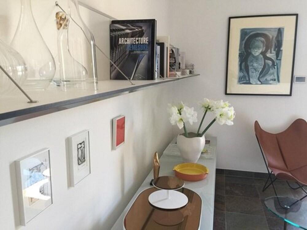 BB 12 LUBERON - Chambres Contemporaines