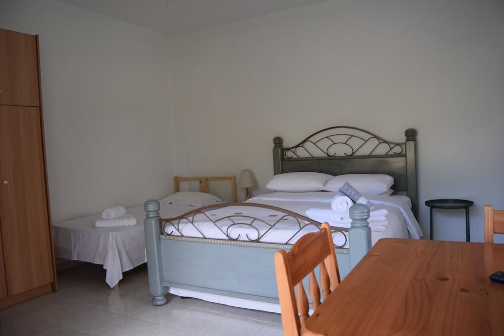 Anastasios Olive Garden Apartments