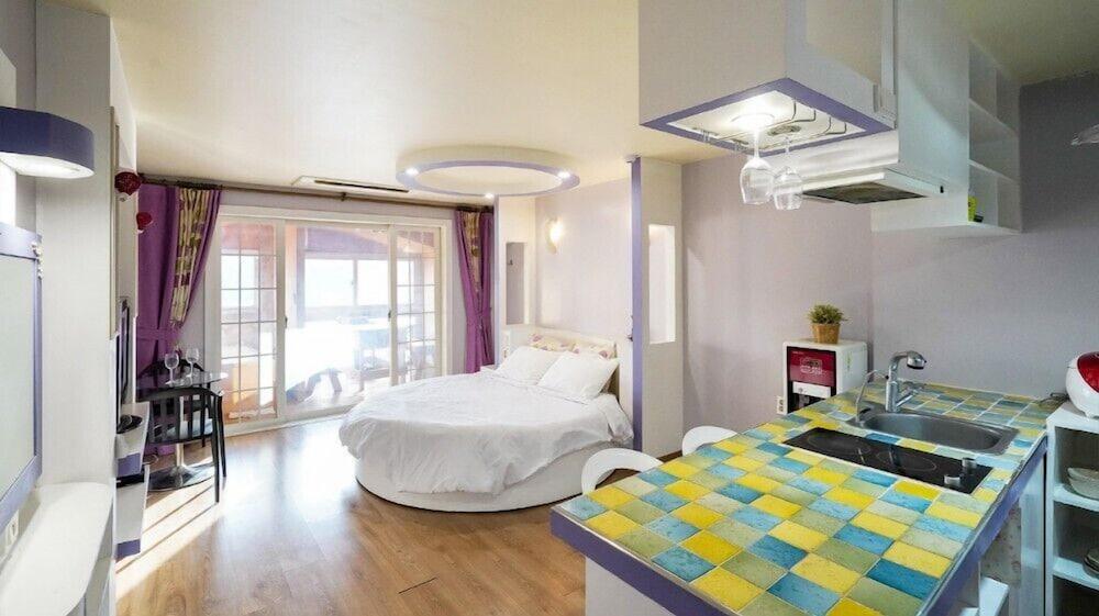 Pado Hyanggi Pension