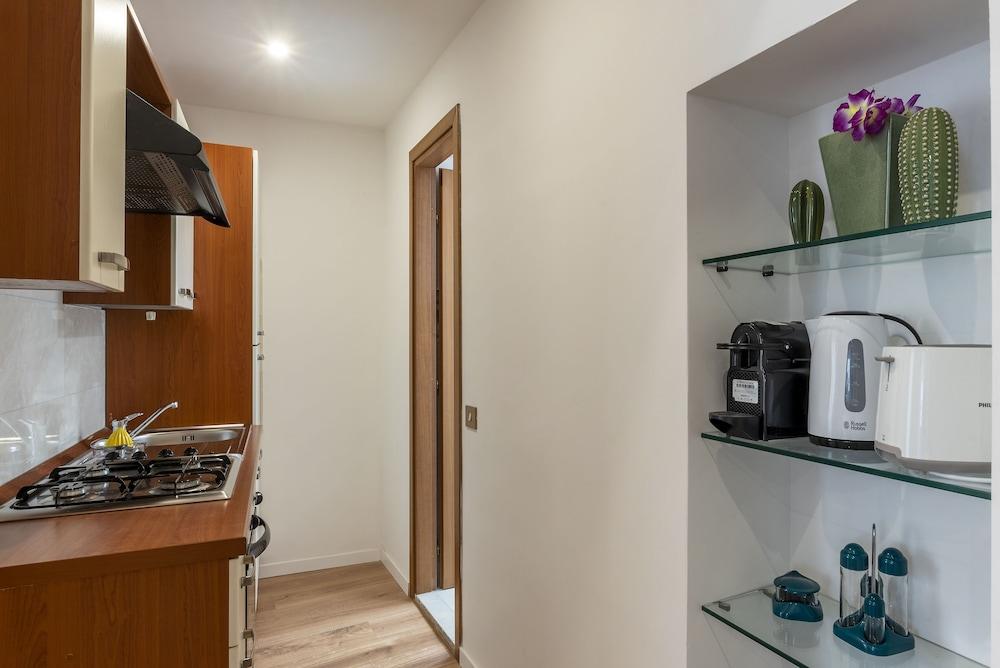 Via degli Avignonesi