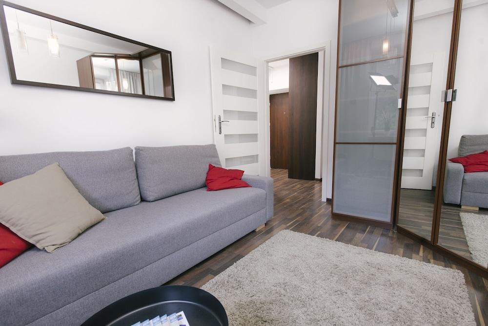 Warsaw Concierge Royal Castle View