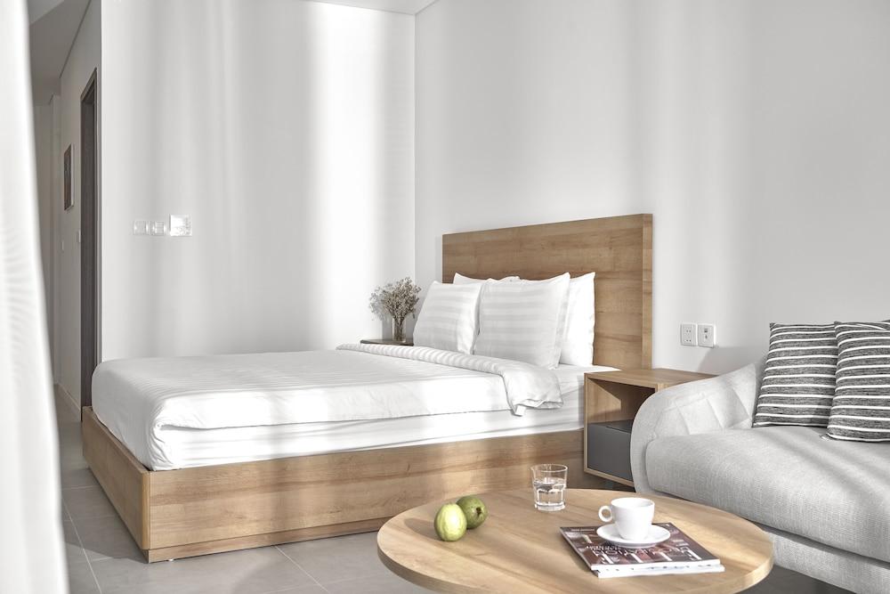 Scenia Bay Residences