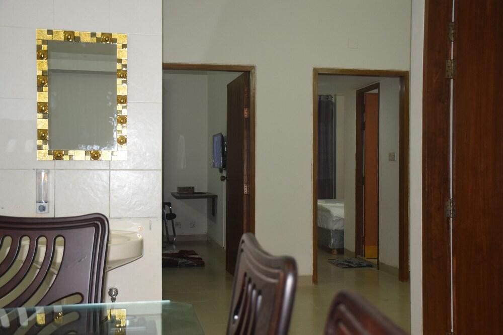 Fairmont Guest House