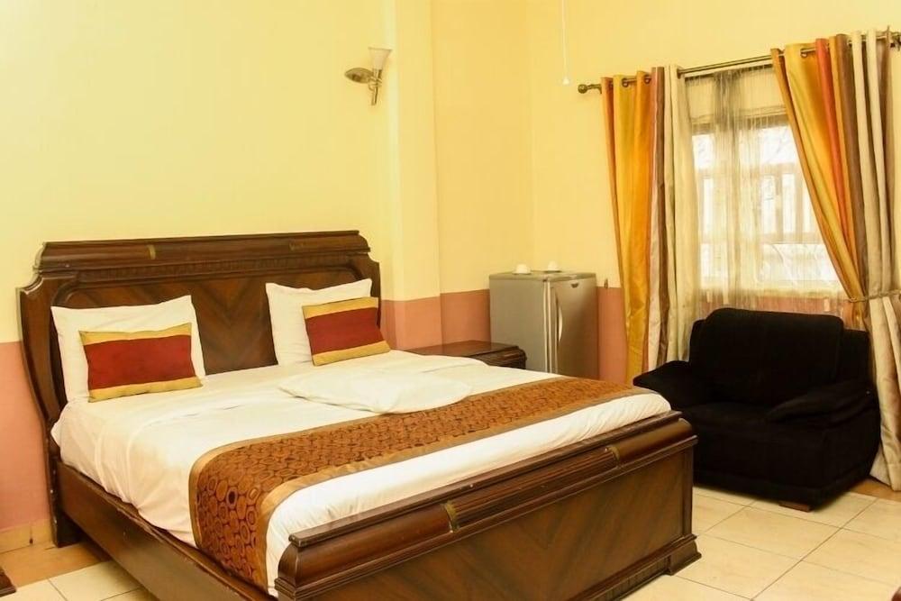 Everyday Check Inn Limited