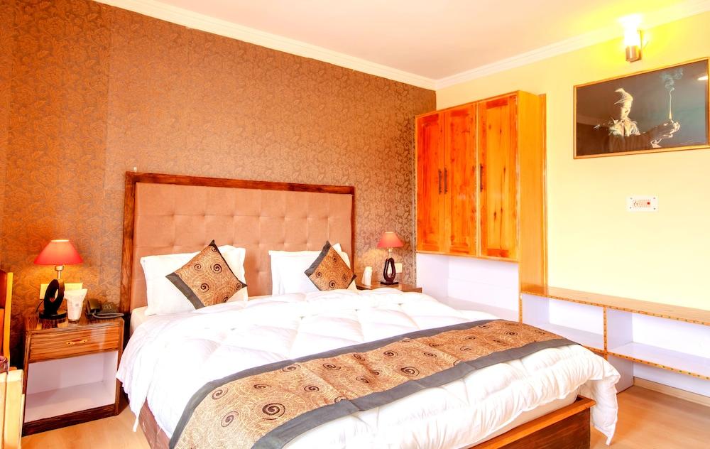 Hotel Mandala Leh Ladakh