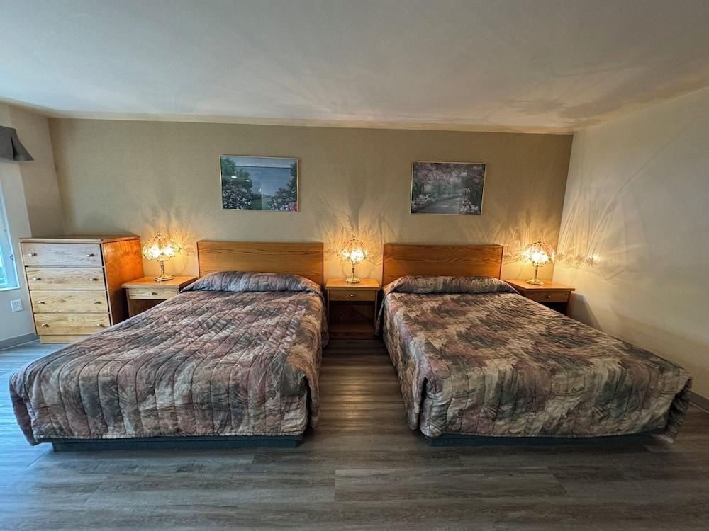 Western Budget Whitecourt 1 & 2