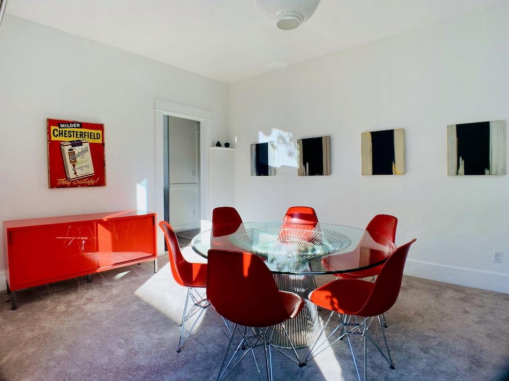 Central Queen Anne Lookout