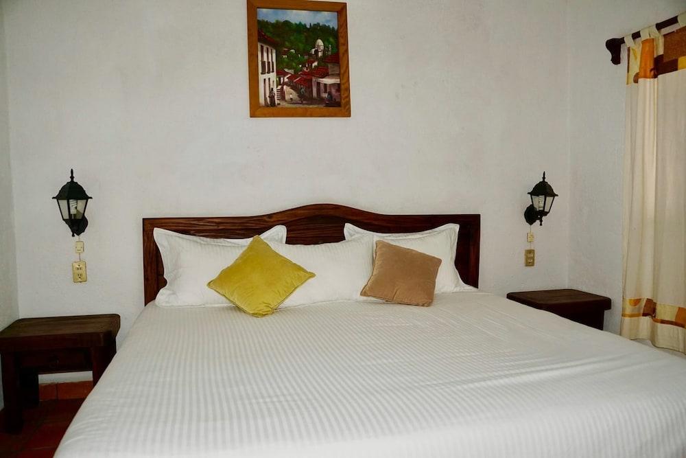 Posada Ali Tepoztlan by Rotamundos