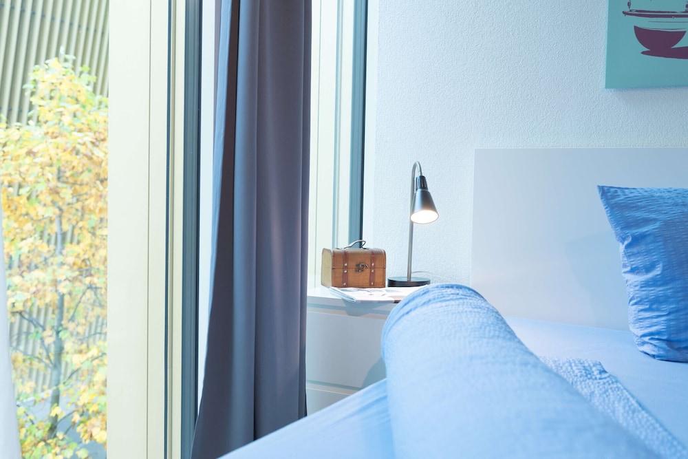 LU Bourbaki I - Allmend Hitrental Apartment