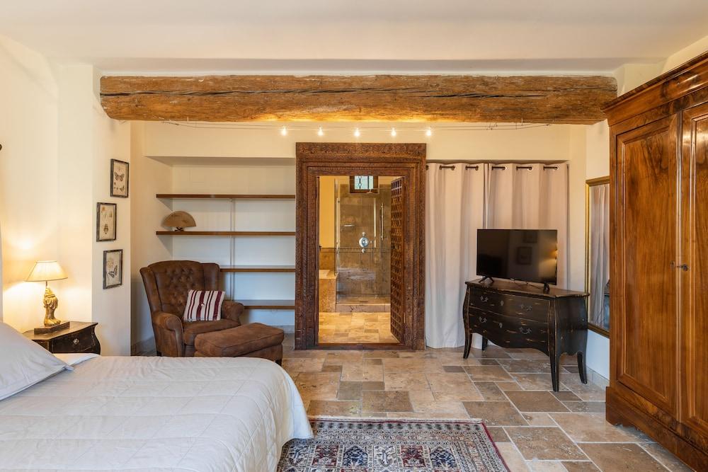 WAYA à Domaine Saint Domingue