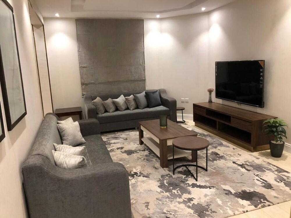 Dyaa Al Shatea Hotel