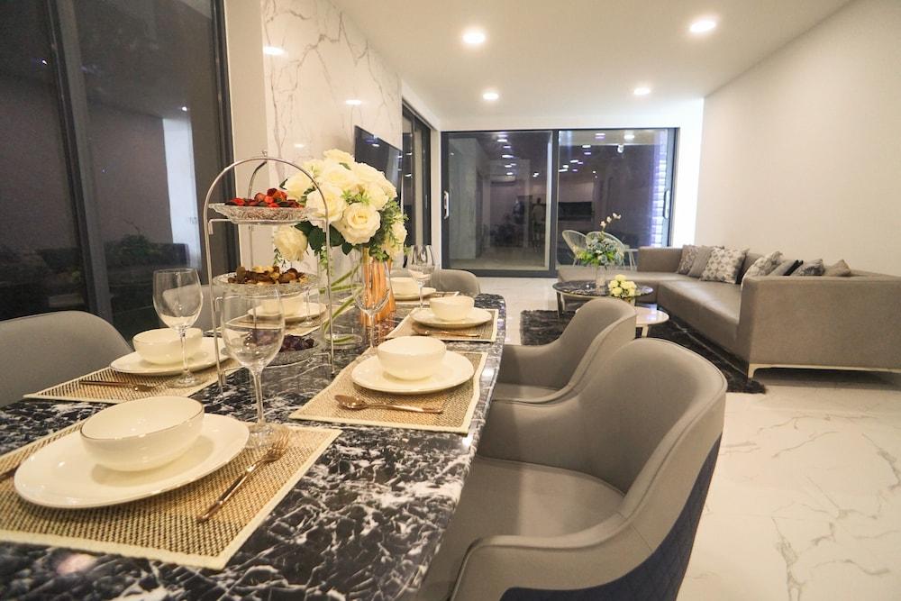 Private Pool Villa in Central Pattaya - Palmc7