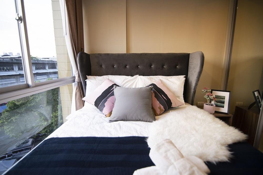 Near BK University Quiet Condo in Rama4 bkb132