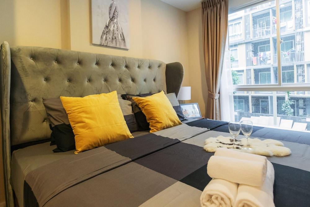 Near BK University Quiet Condo in Rama4 bkb136