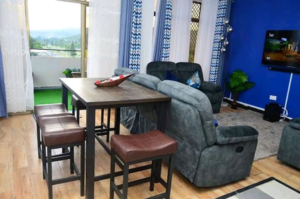 Lux Furnished Apartment