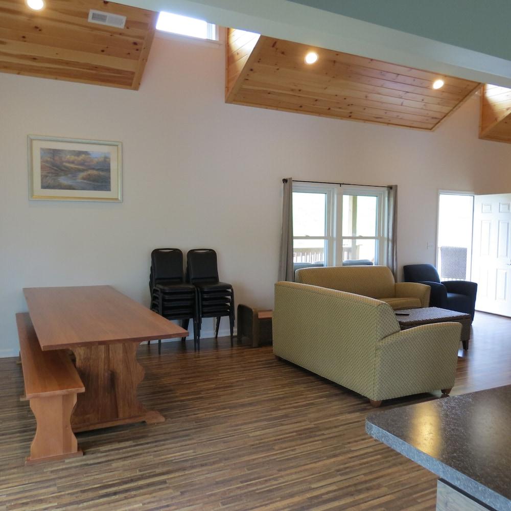 Zion Retreat & RV Park