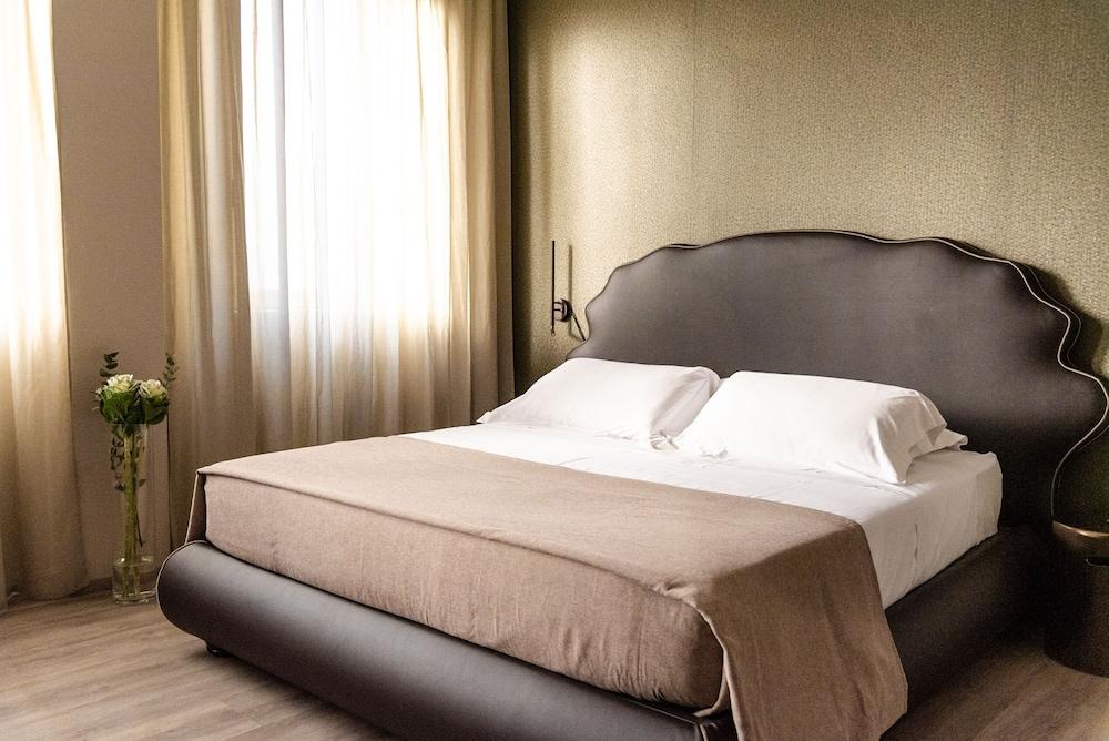 Bob W Milan Ticinese