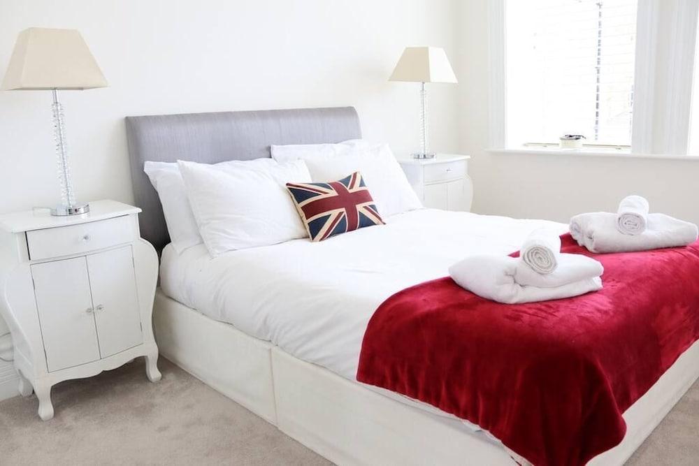 Menston Manor - Stunning Location