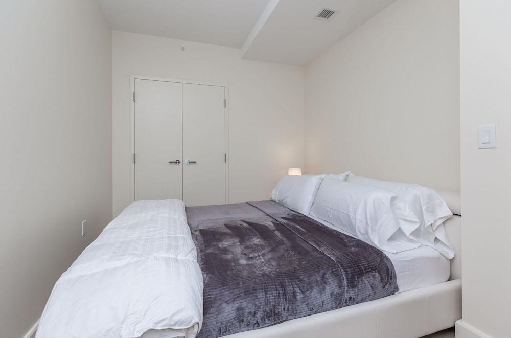 Pelicanstay in Central Square Cambridge