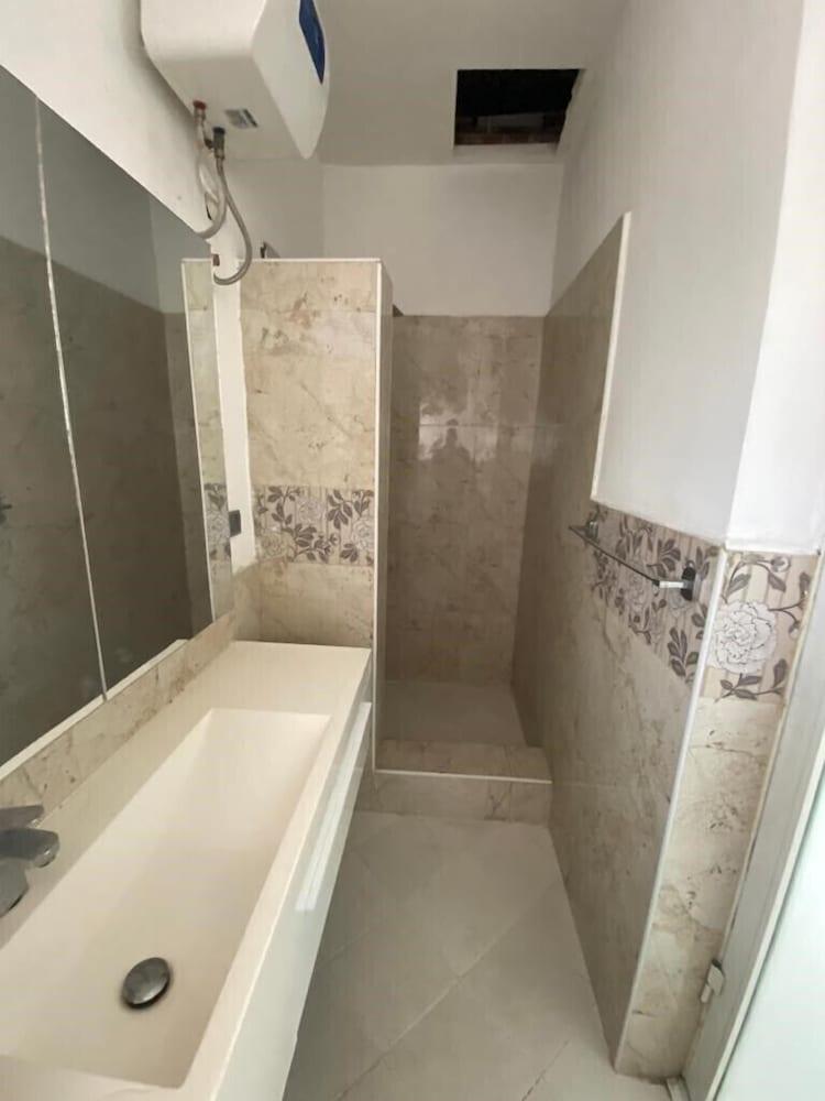 White Decor Penthouse