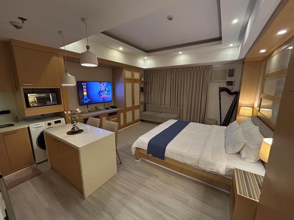 Fantastic Step to the Venice