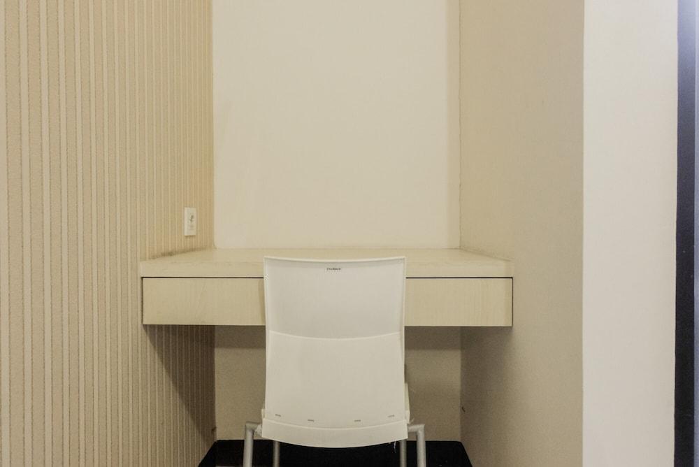 Luxurious and Convenient 2BR 19 Avenue Apartment