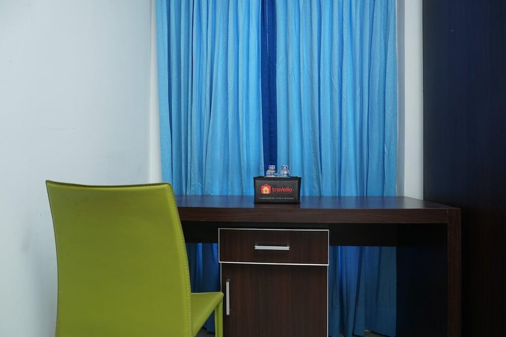 Comfy Studio Tamansari Semanggi Apartment