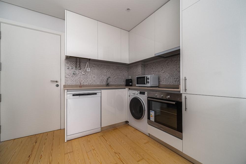 Nomads Revival Porto Studio