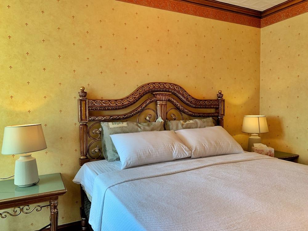 Marina Residential Suites