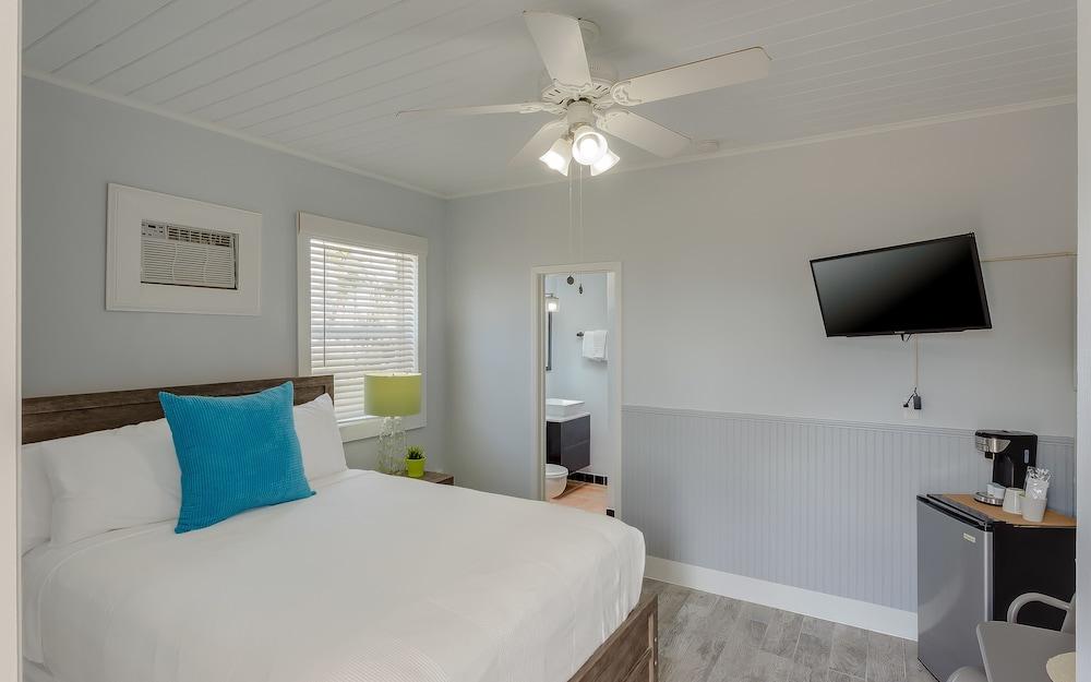 Seascape Resort & Marina