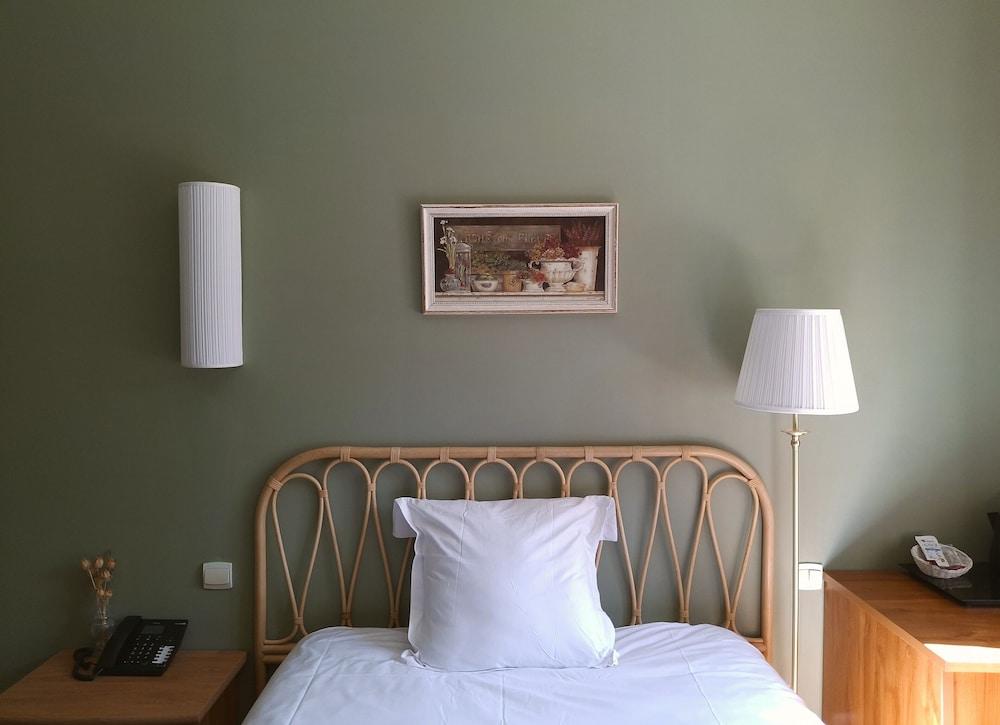 Hostellerie Du Lys - Hôtel & Restaurant