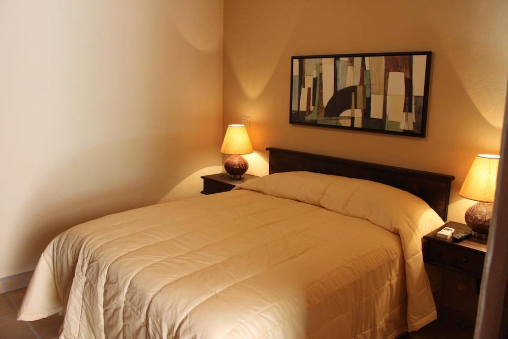 Posada del Cortes Hotel