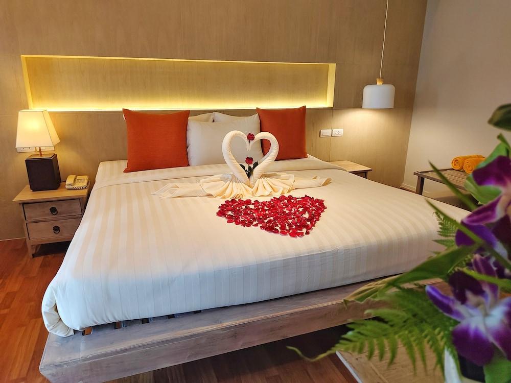 Aonang All Seasons Beach Resort