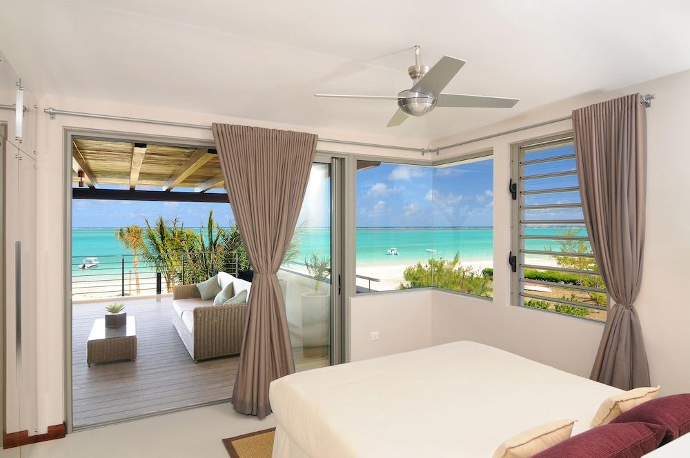 Paradise Beach by Horizon Holidays