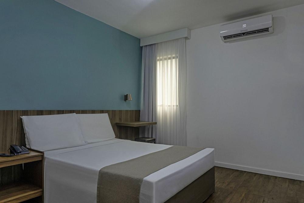 Marinas Maceió Hotel