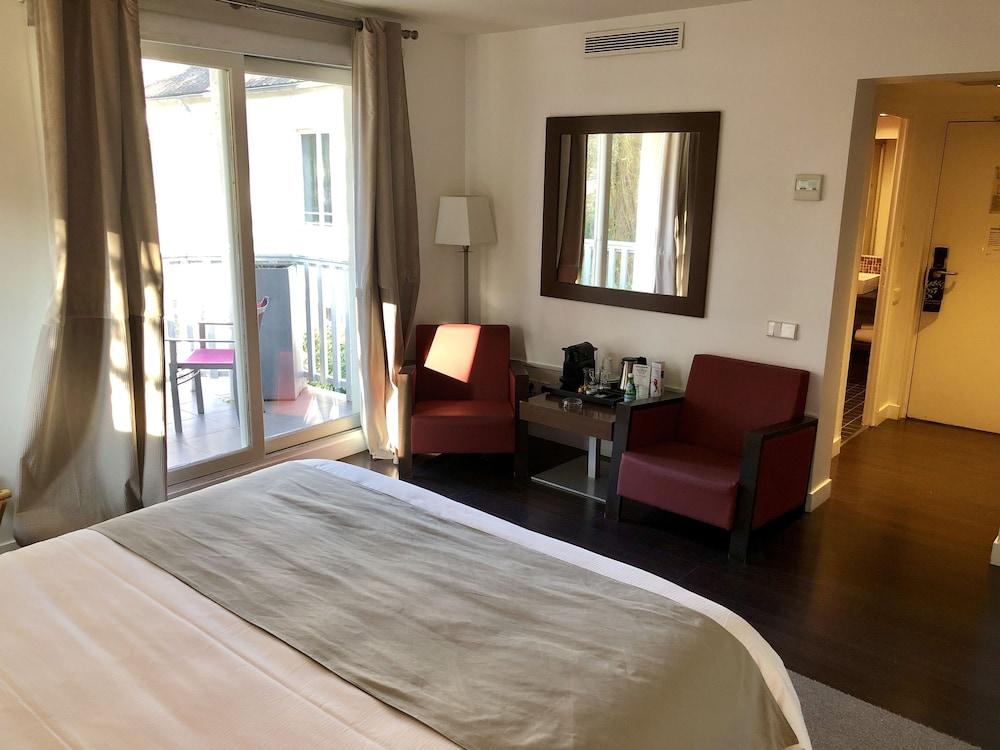 Les Pléiades Hôtel - Spa - Restaurant