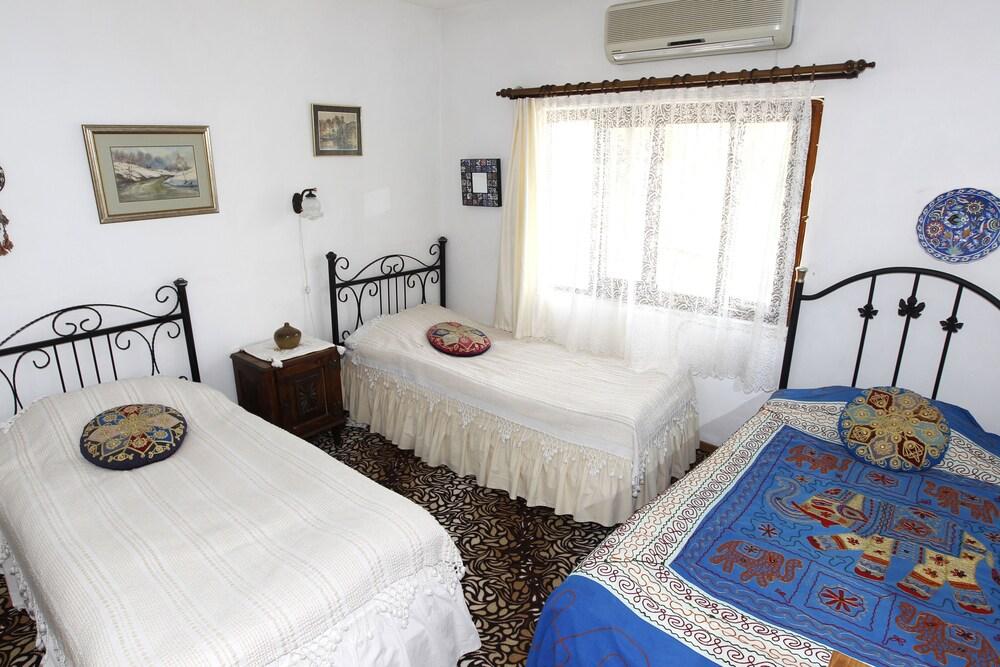 Nazhan Hotel - Boutique Class