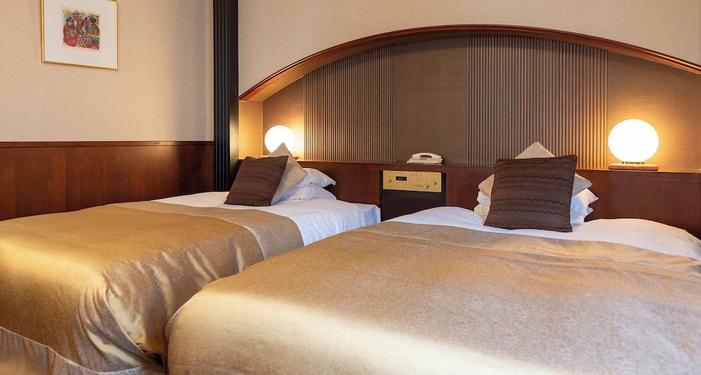 Shibuya Creston Hotel