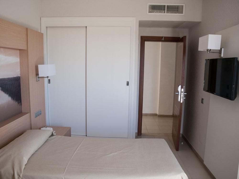 Eix Lagotel Holiday Resort