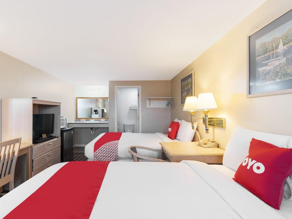 OYO Hotel Starlite Seneca Falls