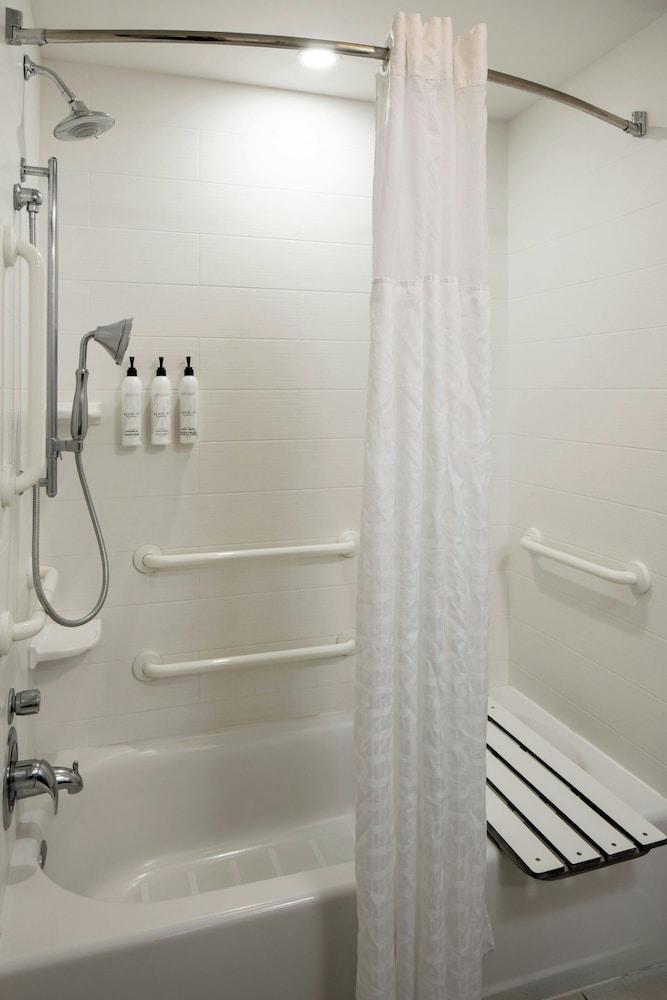 SpringHill Suites by Marriott Lake Charles