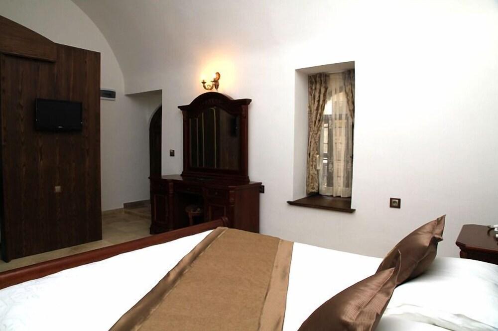Kanuni Kervansaray Historical Hotel