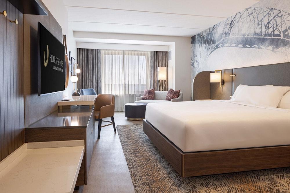 Horseshoe Lake Charles - A Caesars Rewards Destination