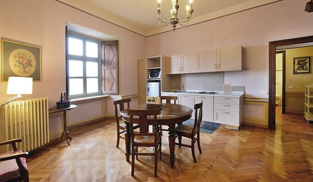 Castello La Rocchetta