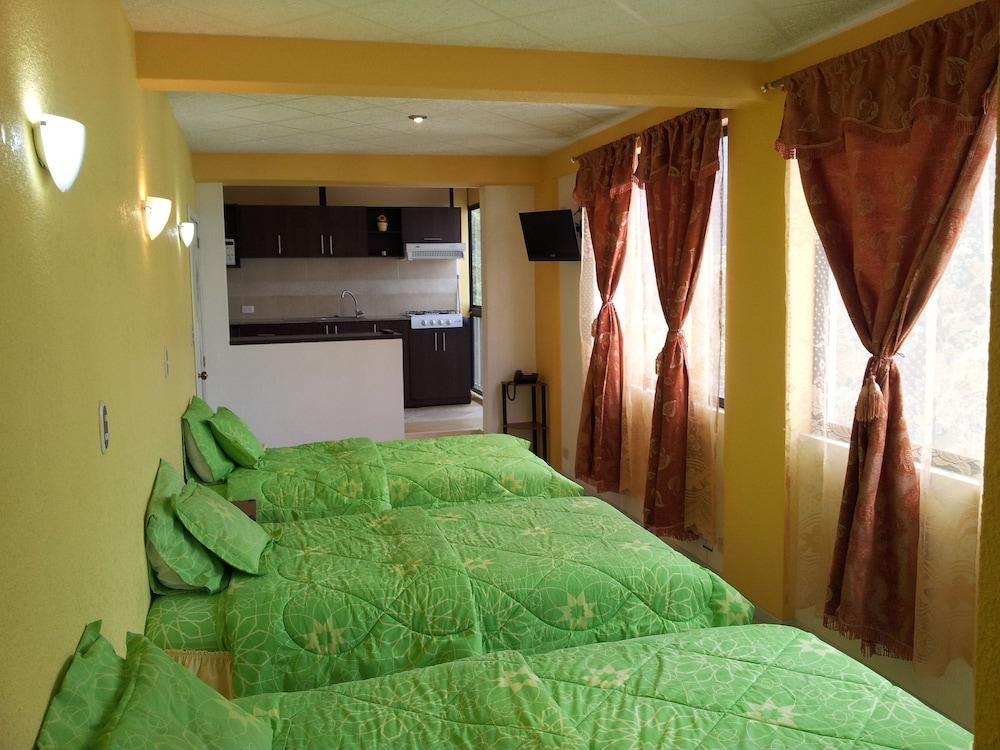 Chez Elena Guesthouse