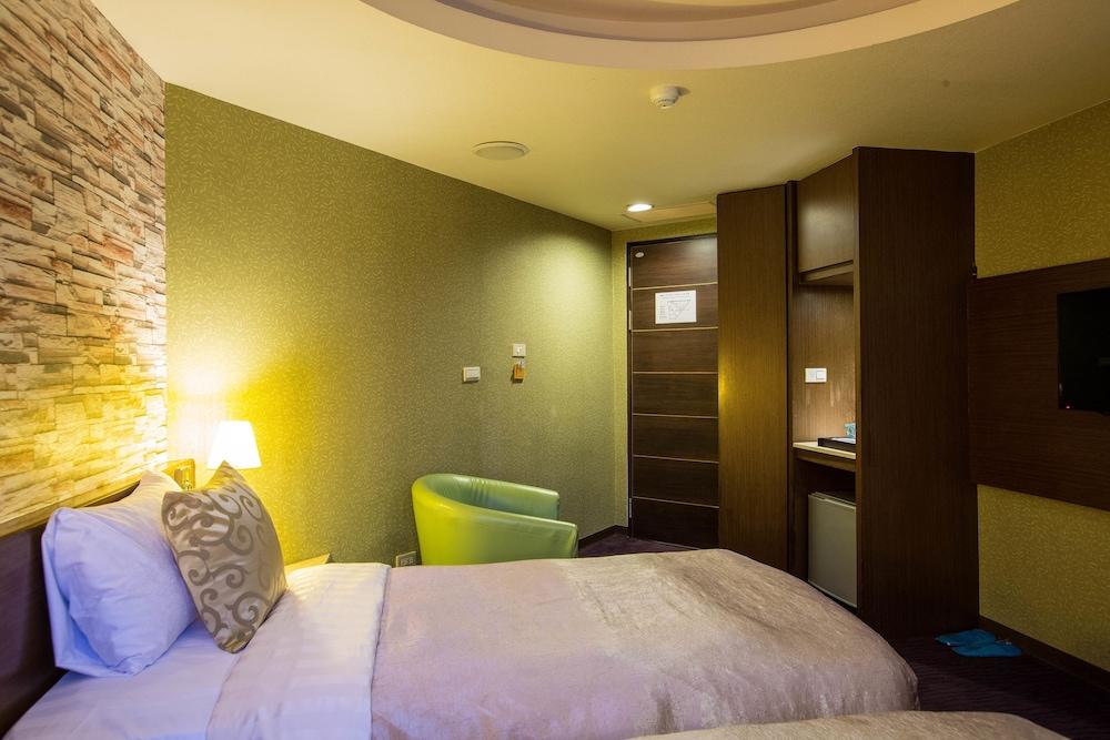 Luckynews Classic Hotel